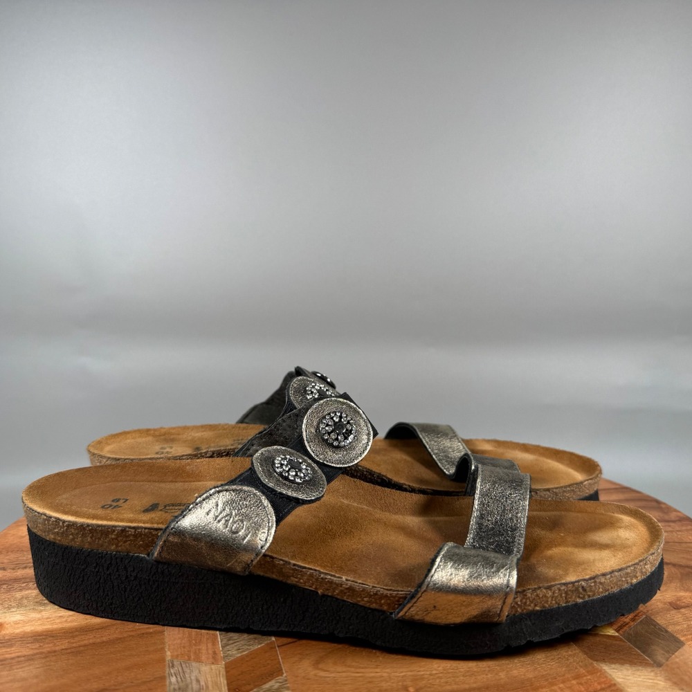 Naot Women Metallic Pewter Rhinestone Medallion Wedge Sandals Size 40 US 9 L9